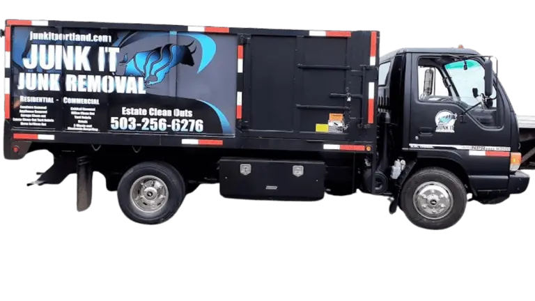 Junk-It-Junk-Removal-new-branded-truck-with-transparent-background
